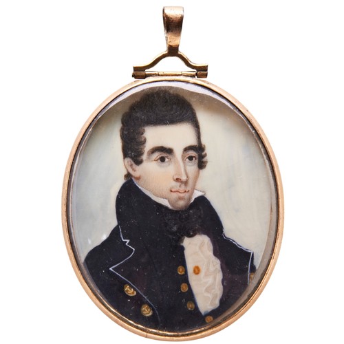 546 - A REGENCY PORTRAIT MINIATURE OF GENTLEMANCIRCA 1800pictured wearing a blue overcoat with brass butto... 