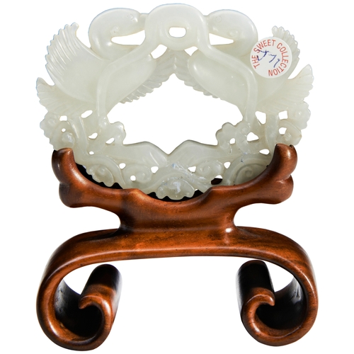 A FINE CARVED WHITE JADE 'DOUBLE CRANES' PENDANTQIANLONG A FINE CARVED WHITE JADE 'DOUBLE CRANES' PENDANTQIANLONG