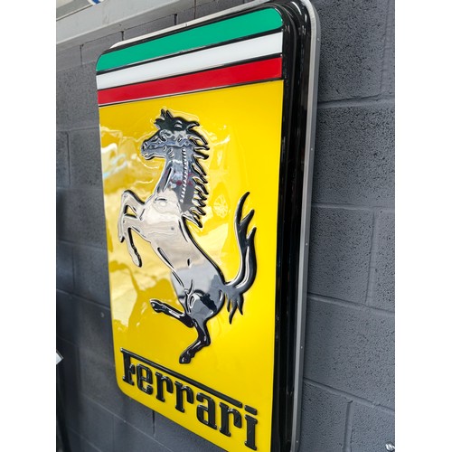 109 - LARGE FERRARI DEALER ILLUMINATED LIGHTBOXThis rare and highly sought after large Ferrari illuminated... 
