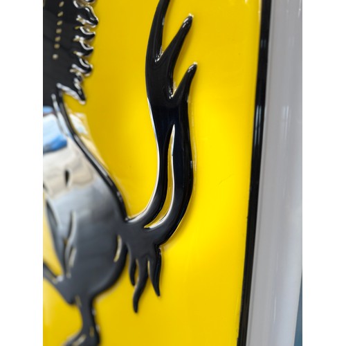 113 - LARGE FERRARI DEALER ILLUMINATED LIGHTBOXThis rare and highly sought after large Ferrari illuminated... 