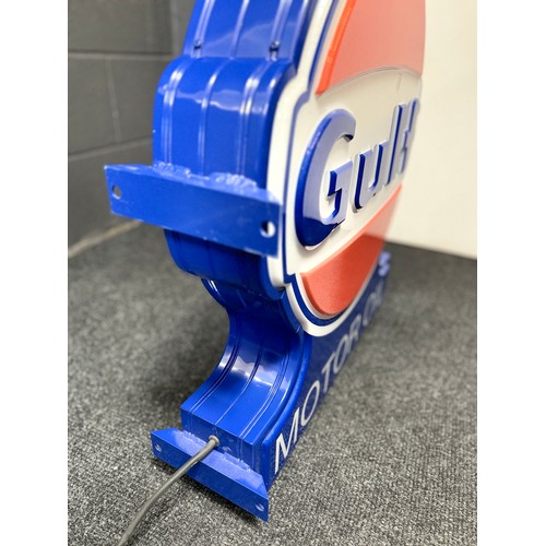114 - AN ILLUMINATED DOUBLE-SIDED GULF OIL FORECOURT SIGNMeasuring 55.5 x 60 x 16cm.