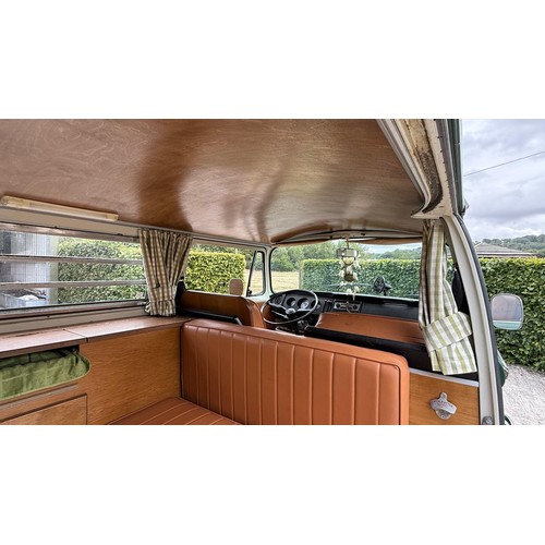 124 - 1971 Volkswagen Type 2 Bay Window CamperRegistration Number: XFW 114JChassis Number: 22120448450Reco... 