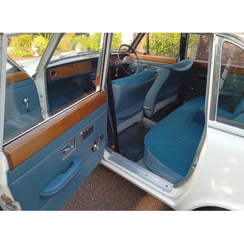 240 - 1973 Triumph 2000 Mark II SaloonRegistration Number: RYA 670LChassis Number: ME82189DL.BWRecorded Mi... 