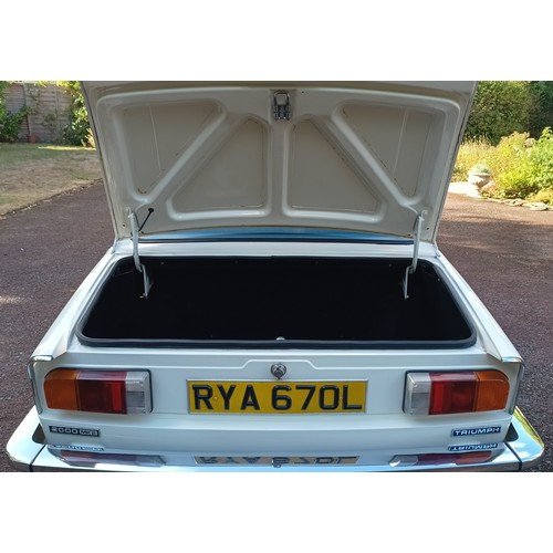 240 - 1973 Triumph 2000 Mark II SaloonRegistration Number: RYA 670LChassis Number: ME82189DL.BWRecorded Mi... 