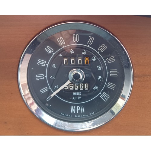 240 - 1973 Triumph 2000 Mark II SaloonRegistration Number: RYA 670LChassis Number: ME82189DL.BWRecorded Mi... 