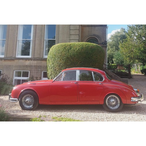 237 - 1966 Daimler V8 250 SaloonRegistration Number: HAP 498DChassis Number: IA10122BWRecorded Mileage: 11... 