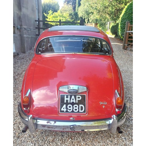 237 - 1966 Daimler V8 250 SaloonRegistration Number: HAP 498DChassis Number: IA10122BWRecorded Mileage: 11... 