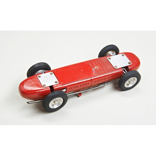 102 - A COLLECTION OF SCRATCH BUILT 1950S-60S GRAND PRIX MODELS1961 FERRARI DINO 156 SHARKNOSEA 1:24 scrat... 