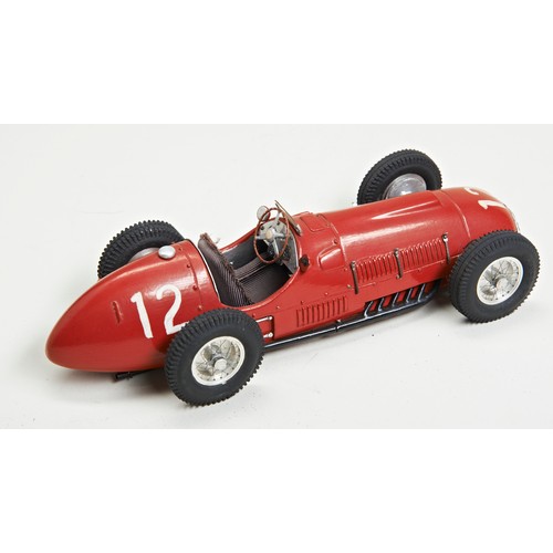 102 - A COLLECTION OF SCRATCH BUILT 1950S-60S GRAND PRIX MODELS1961 FERRARI DINO 156 SHARKNOSEA 1:24 scrat... 
