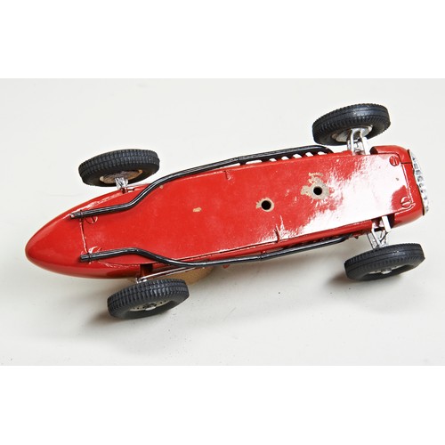 102 - A COLLECTION OF SCRATCH BUILT 1950S-60S GRAND PRIX MODELS1961 FERRARI DINO 156 SHARKNOSEA 1:24 scrat... 