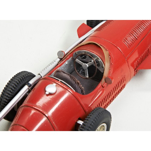 102 - A COLLECTION OF SCRATCH BUILT 1950S-60S GRAND PRIX MODELS1961 FERRARI DINO 156 SHARKNOSEA 1:24 scrat... 