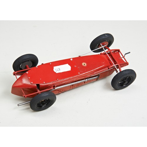 102 - A COLLECTION OF SCRATCH BUILT 1950S-60S GRAND PRIX MODELS1961 FERRARI DINO 156 SHARKNOSEA 1:24 scrat... 