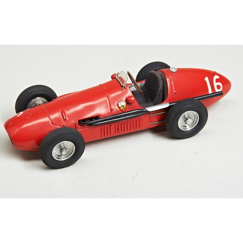 102 - A COLLECTION OF SCRATCH BUILT 1950S-60S GRAND PRIX MODELS1961 FERRARI DINO 156 SHARKNOSEA 1:24 scrat... 