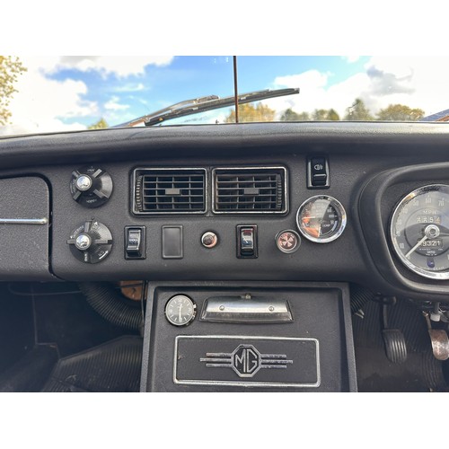 201 - 1972 MGB RoadsterRegistration Number: XEU 180KChassis Number: TBARecorded Mileage: 89,300 miles
The ... 