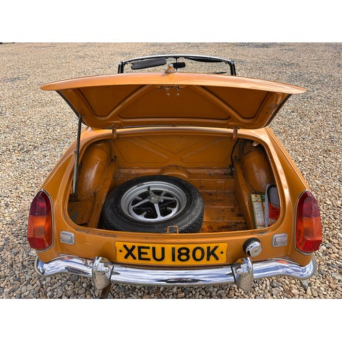 201 - 1972 MGB RoadsterRegistration Number: XEU 180KChassis Number: TBARecorded Mileage: 89,300 miles
The ... 