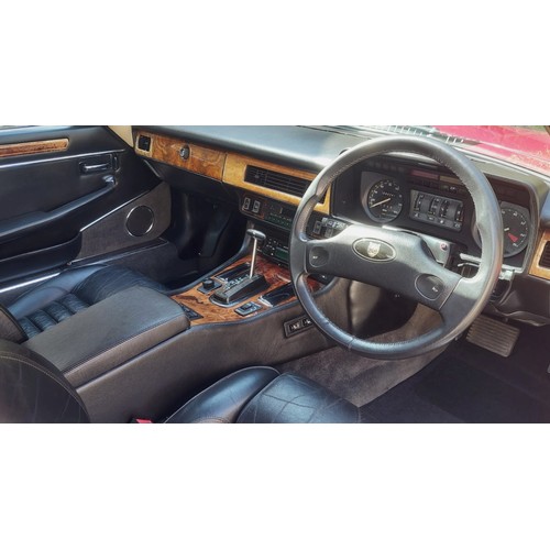 217 - 1989 Jaguar XJ-S ConvertibleRegistration Number: TBAChassis Number: SAJJNADW3DB157657Recorded Mileag... 