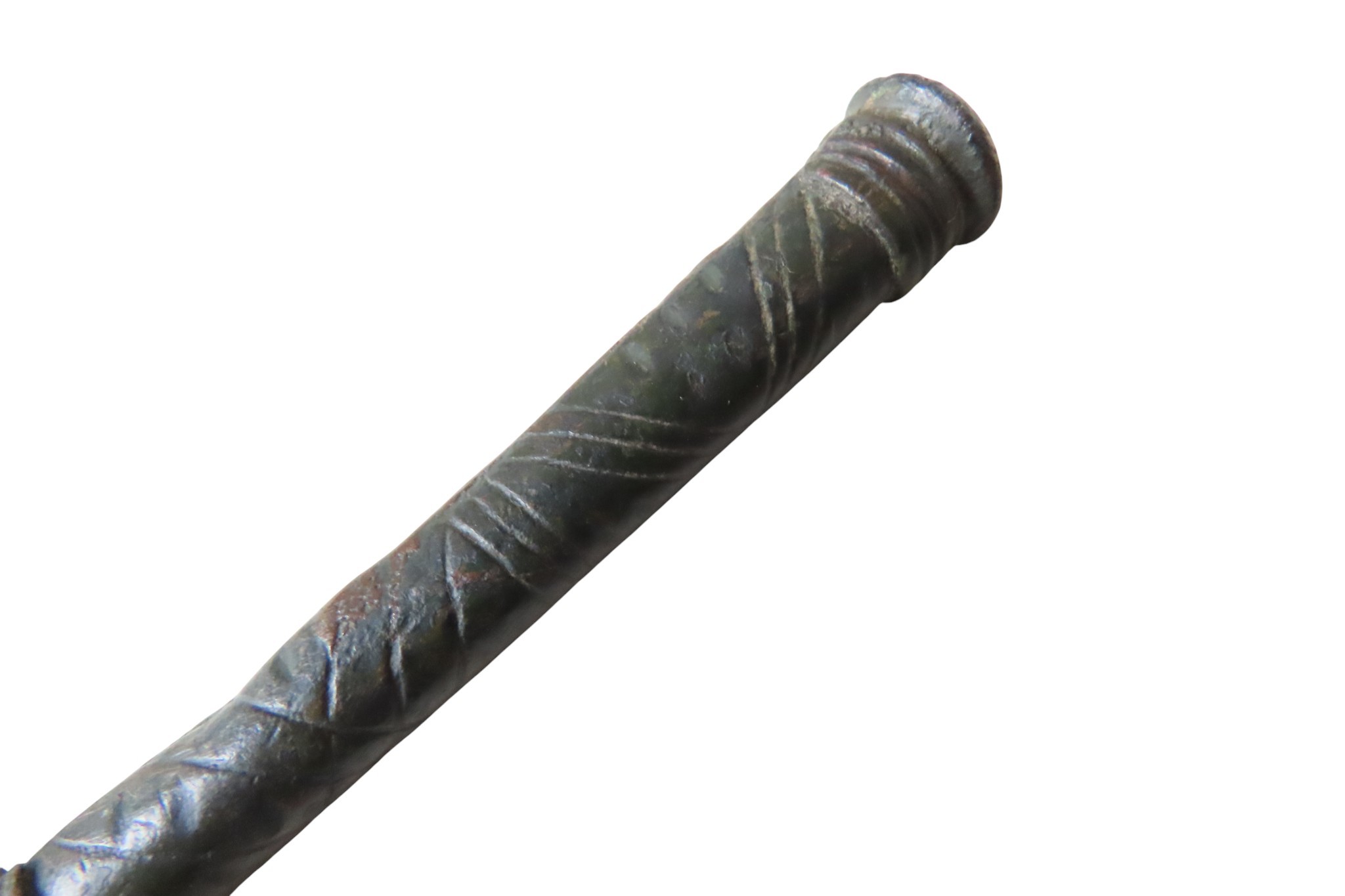 A QUILLION DAGGER of small proportions, possibly 16th/17th century, the ...