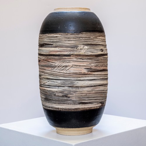 MICHAEL MASON FRSS (1935-2023) LANTERN FORM SGRAFFITO VASEBrown glaze ...