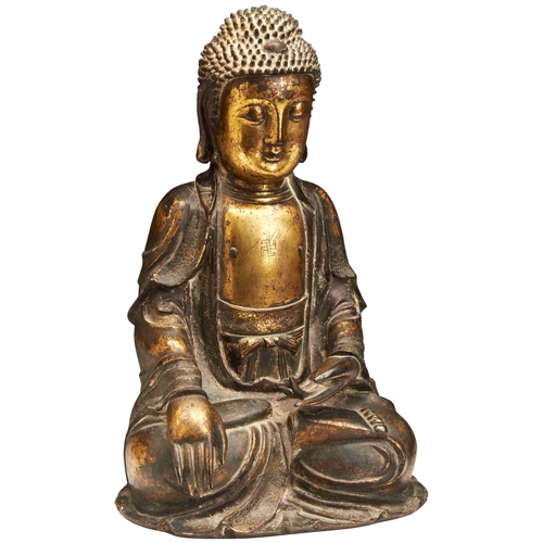 22 - A GILT-BRONZE SEATED FIGURE OF BUDDHAMING DYNASTY, 16TH / EARLY 17TH CENTURY铜鎏金释迦摩尼坐像 明 十六/十七世纪  A b... 