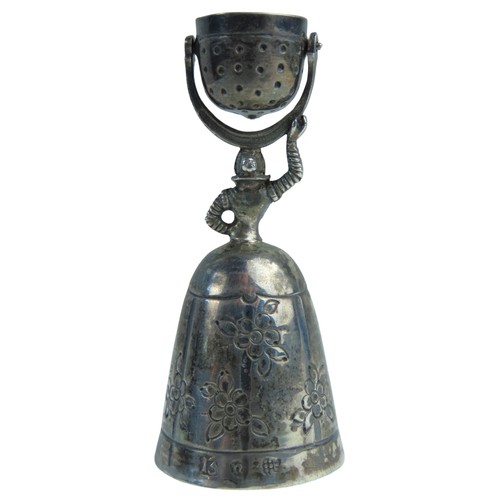 6 - A CONTINENTAL SILVER WAGER CUP19TH CENTURYmodelled as a female figurine holding cup aloft6.3 cm high... 