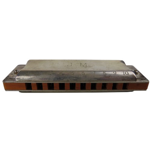 20 - A TIFFANY & CO SILVER SIDED HARMONICAmarked .925, with silk lined presentation boxHarmonica: 80 ... 