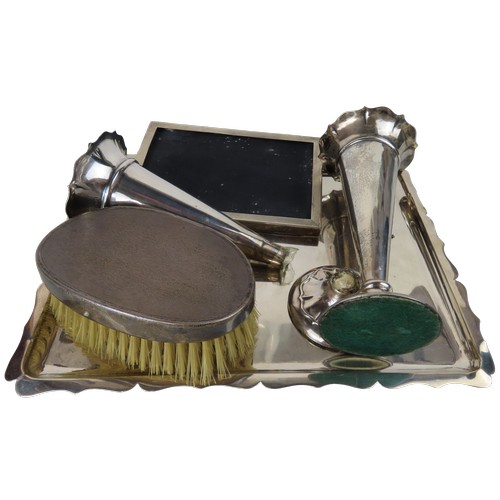 56 - AN EDWARDIAN SILVER TRAYLONDON 1903rectangular form with scalloped edge(21.5 x 27.5 cm, 409 grams)to... 