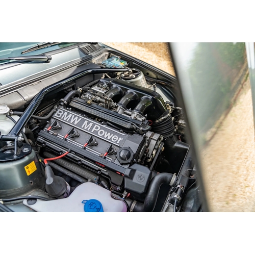 215 - 1988 BMW 320is (E30)                                                      Registration Number: E446 ... 