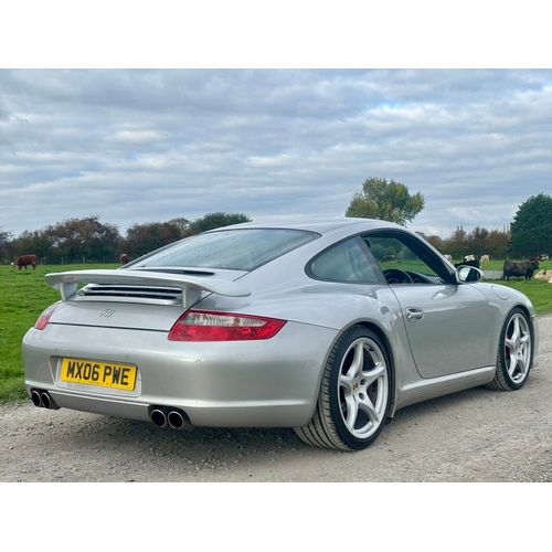 223 - 2006 Porsche 911 (997) C4S Tiptronic Coupé                                                          ... 