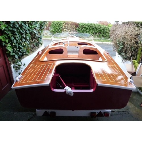 236 - 1959 Pochin Speedboat- Restored at a cost exceeding £10,000Built in Cheshire by building magnate and... 