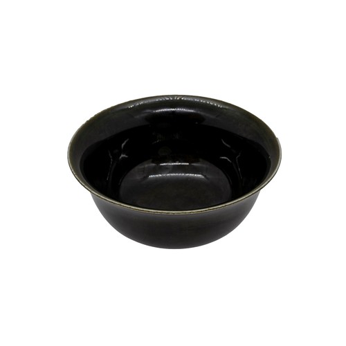 11 - A MIRROR BLACK GLAZED BOWL TIANSHUN SIX CHARACTER MARK, LATE QING / REPUBLIC PERIOD11.8cm diameterPR... 