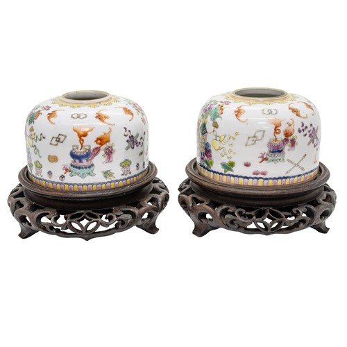 126 - A PAIR OF FAMILLE ROSE BEEHIVE WATERPOTSJIAQING SEAL MARK, 20TH CENTURYwith hardwood stands9.3cm dia... 