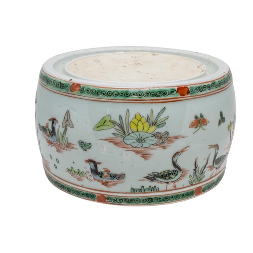 141 - A FAMILLE VERTE PORCELAIN INKSTONE20TH CENTURYin the Kangxi-style22.5cm diameterPROVENANCE: From the... 
