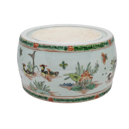 141 - A FAMILLE VERTE PORCELAIN INKSTONE20TH CENTURYin the Kangxi-style22.5cm diameterPROVENANCE: From the... 