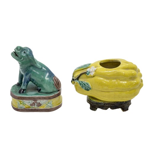 142 - A SMALL SANCAI-GLAZED QILINQING DYNASTY, 18TH / 19TH CENTURY7.5cm high; together with A SANCAI-GLAZE... 