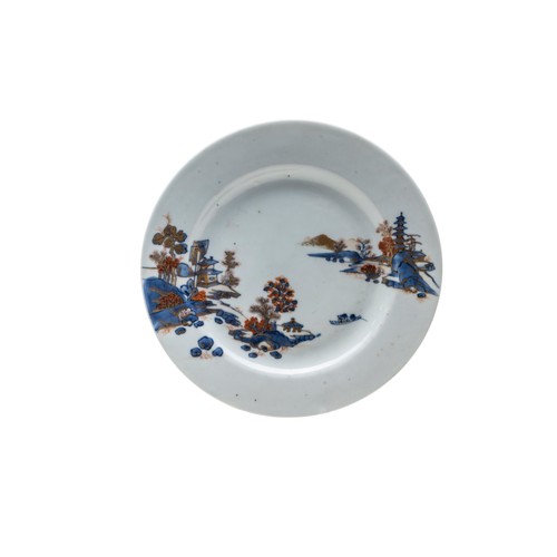 143 - A GROUP OF TEN CHINESE IMARI DISHESQING DYNASTY, 18TH CENTURY Largest 25cm diameterPROVENANCE: From ... 
