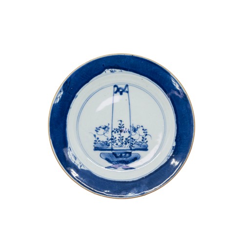 47 - A GROUP OF CHINESE BLUE AND WHITE PLATESQING DYNASTY, 18TH CENTURY20cm diameter, 26cm diameter (9)PR... 