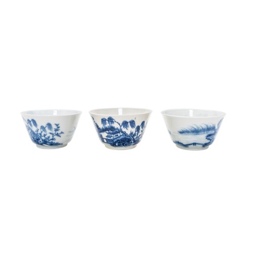 56 - A GROUP OF CHINESE BLUE AND WHITE TEA BOWLS AND A SAUCERQING DYNASTY, 18TH CENTURY (12)Smallest 3cm,... 