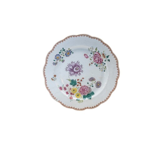 177 - A GROUP OF CHINESE EXPORT PORCELAIN DISHESQING DYNASTY, 18TH CENTURYMostly famille rose20cm to 23cm ... 