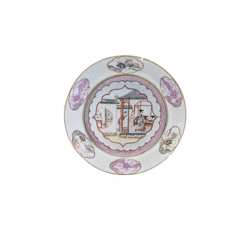 177 - A GROUP OF CHINESE EXPORT PORCELAIN DISHESQING DYNASTY, 18TH CENTURYMostly famille rose20cm to 23cm ... 