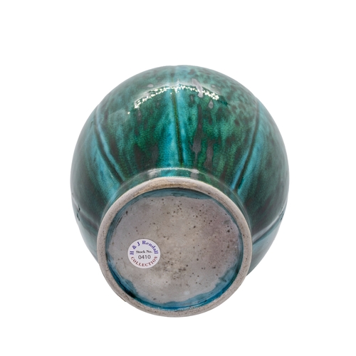 34 - A CHINESE TURQUOISE GLAZED OVOID VASE20TH CENTURY30cm highPROVENANCE: From the H & J Rendall Col... 