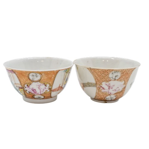 159 - A PAIR OF CHINESE EXPORT FAMILLE ROSE CUPS AND SAUCERSQIANLONG PERIOD12cm diameterPROVENANCE: From t... 