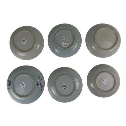 146 - A GROUP OF SIX CHINESE EXPORT IMARI SAUCER DISHESKANGXI PERIOD(6)largest, 14cm diameter, smallest 12... 