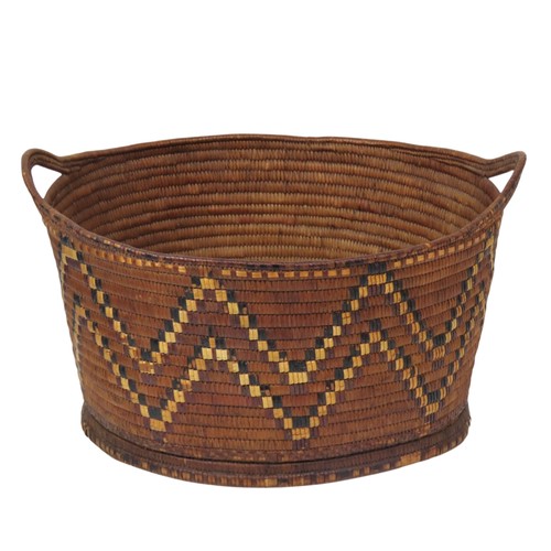 INTERIOR SALISH BASKET WITH HANDLES