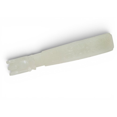 3 - A FINE CHINESE JADE ARCHAIC-STYLE BELT BUCKLE CARVED WITH SCROLLSQIANLONG, 1736-1795清乾隆 白玉龙带钩ruyi-he... 