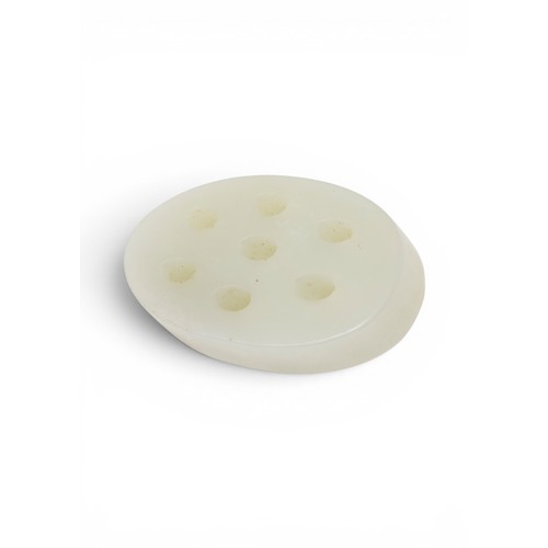20 - AN UNUSUAL CHINESE WHITE JADE CARVED AS A SLICE OF LOTUS ROOT,QIANLONG DYNASTY (1736-1795)清乾隆 白玉莲藕把件... 