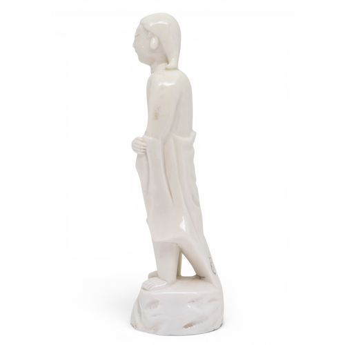 33 - A RARE CHINESE BLANC DE CHINE STANDING FIGURE OF ADAMEARLY KANGXI, CIRCA 1680, DEHUA KILNS, FUJIAN P... 