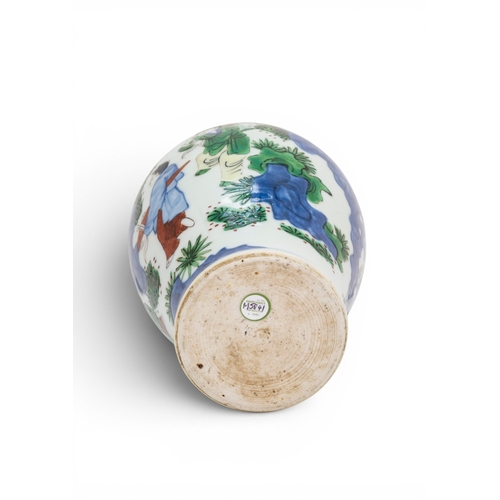 43 - A FINE SMALL CHINESE PORCELAIN WUCAI BALUSTER VASESHUNZHI (1644-1661)清顺治 五彩高仕人物瓶painted with a schol... 