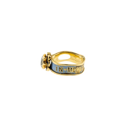 203 - A MID 19TH CENTURY DIAMOND AND ENAMEL MOURNING RING, the central old mine cut diamond, estimated to ... 