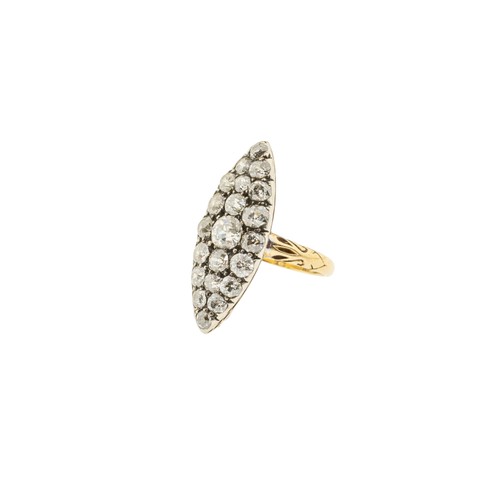 208 - AN EARLY VICTORIAN DIAMOND PANEL RING, circa 1855, the navette shaped panel set throughout with old ... 