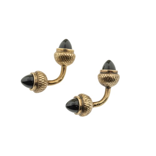 215 - A PAIR OF FRENCH AGATE CUFFLINKS BY GAÉTAN DE PERCIN,the double sided cufflinks designed as acorns w... 